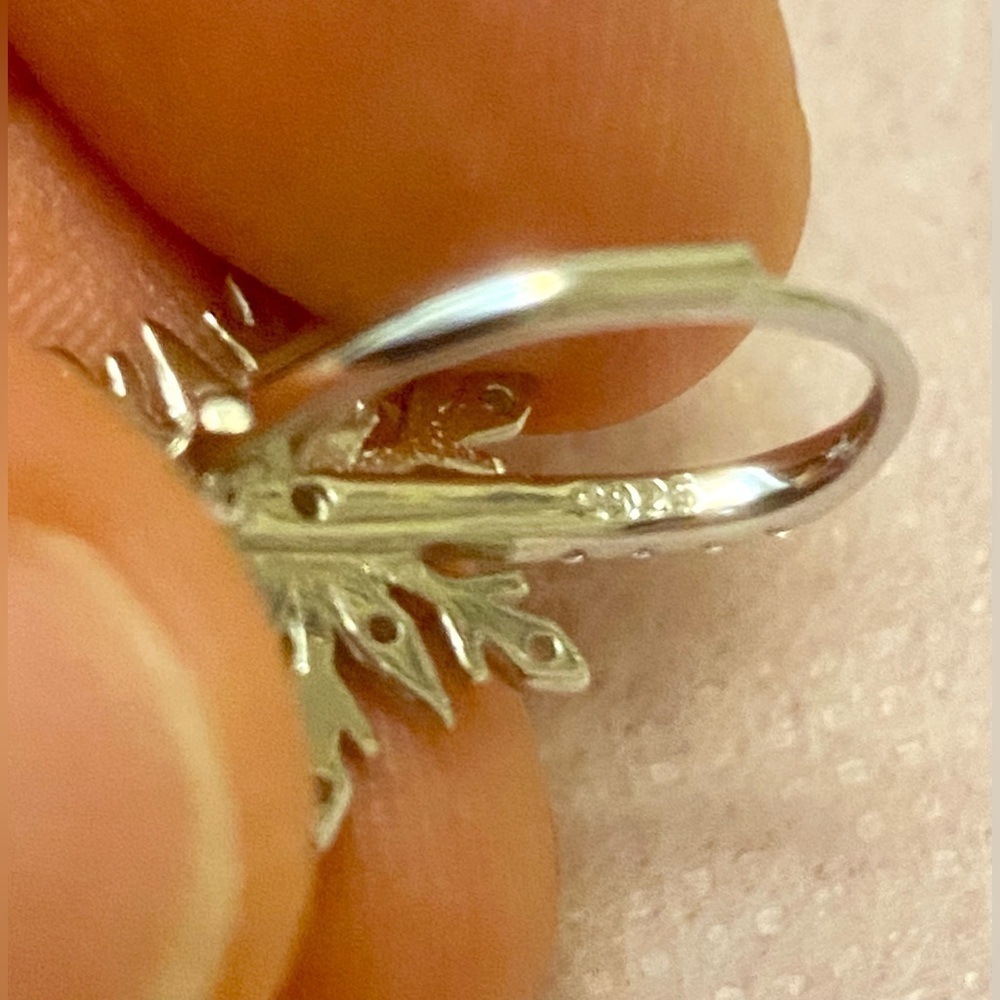 925 Silver Snowflakes ❄️ Set. Perfect as a new year gift 🎁! - Picture 7 of 7
